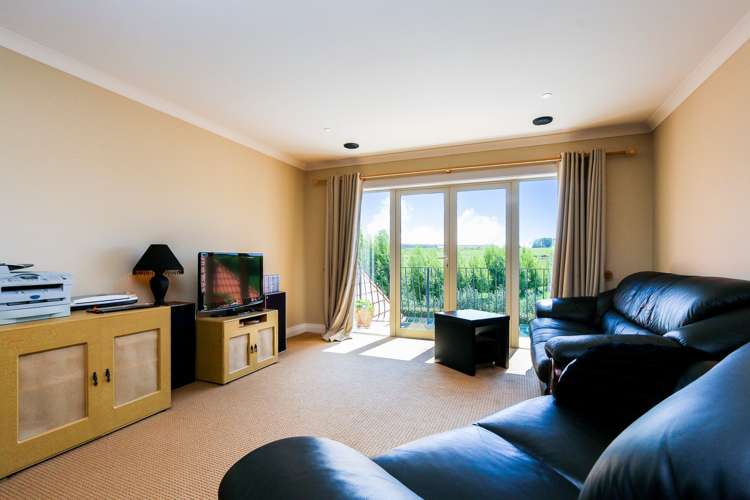 218a Postman Road Dairy Flat_8