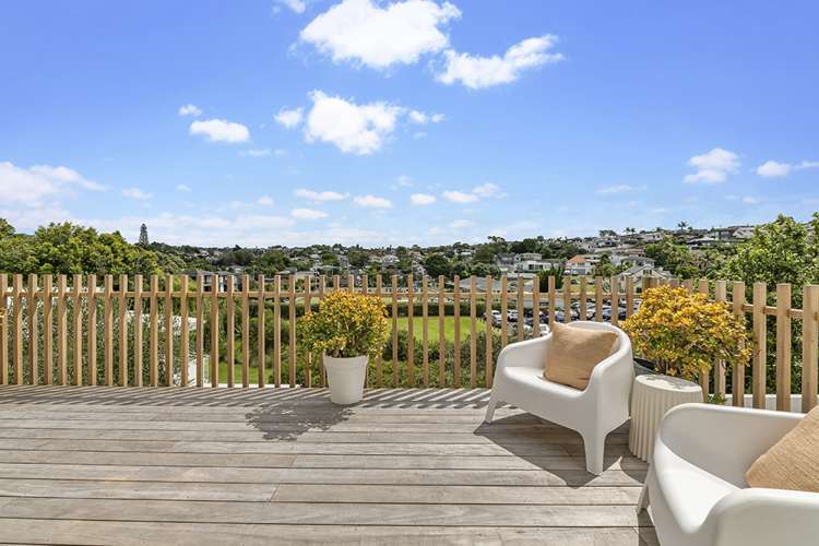 2/37 Prospect Terrace Milford_6