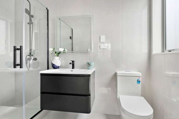 11 Puwha Street Massey_11