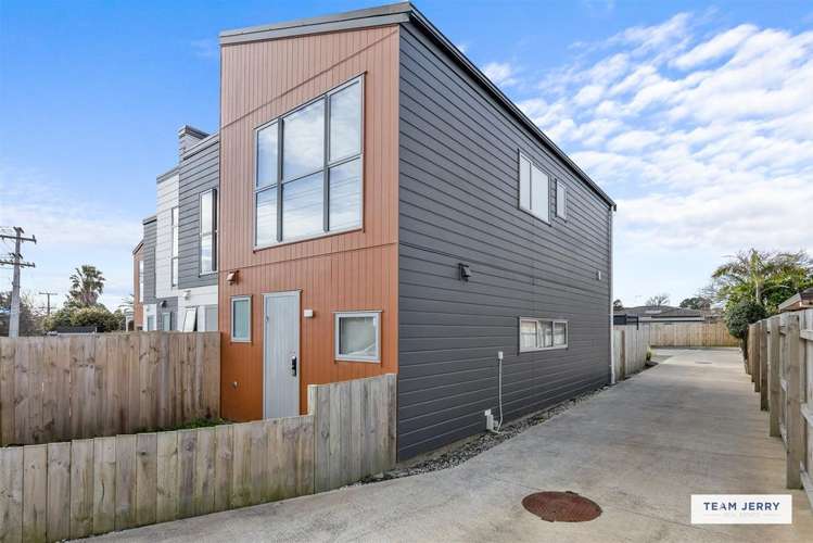 2/4 Ranier Street Ellerslie_24