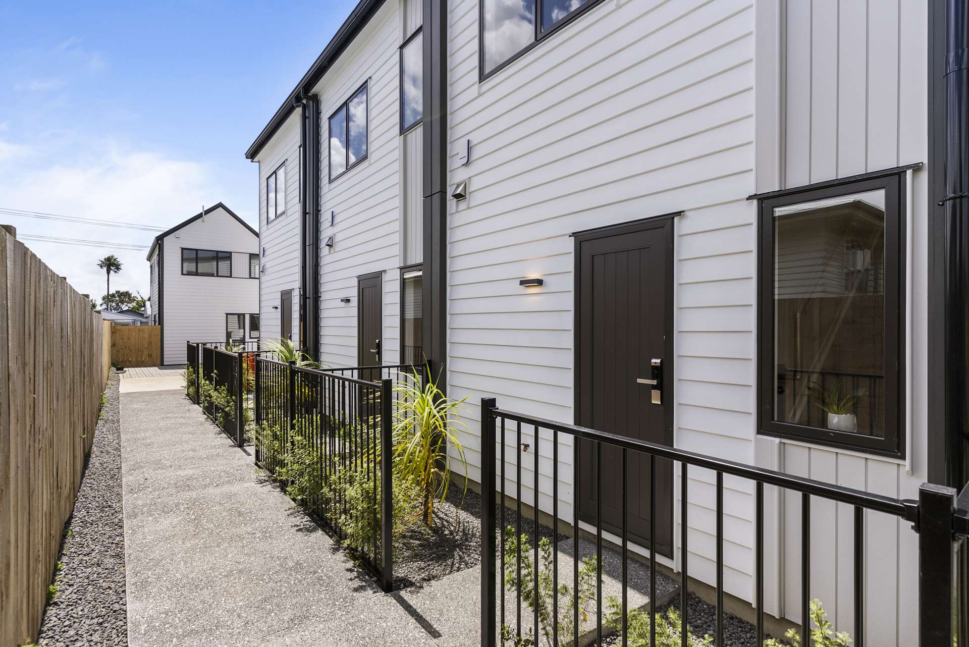 6/69 Wharf Road Te Atatu Peninsula_0