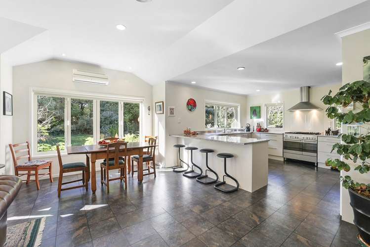 200 Cowling Road Hurdon_1