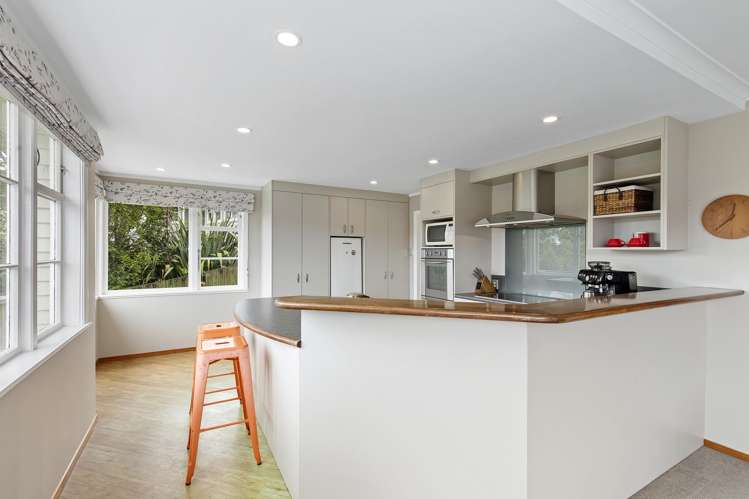 5 Gurney Road Kelson_6