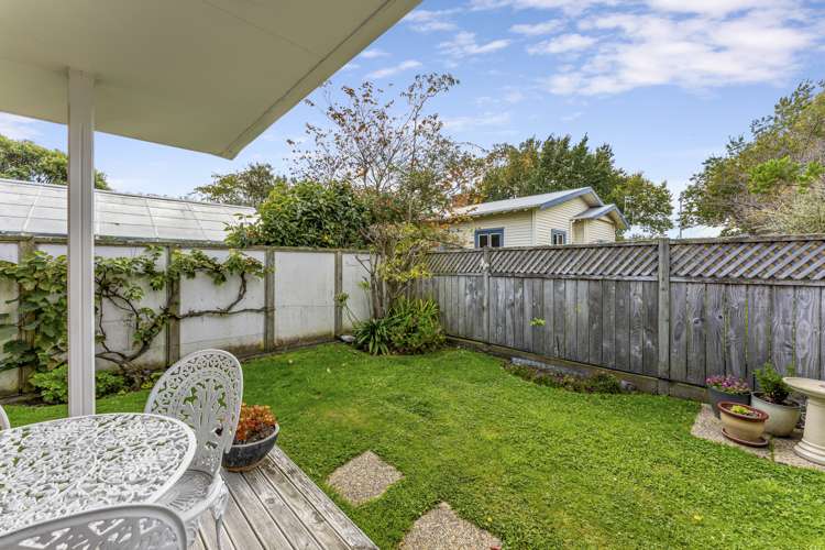 215 Grey Street Palmerston North Central_18