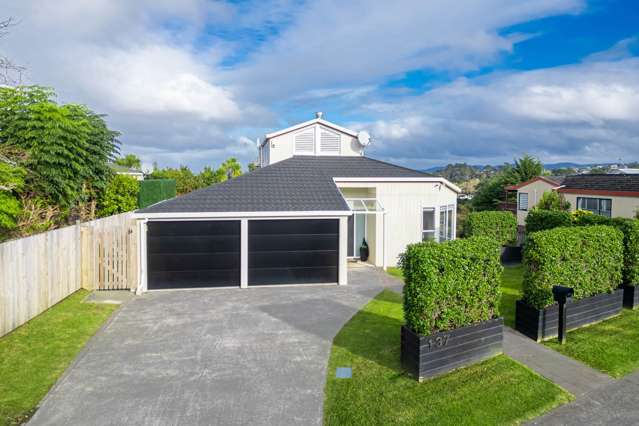 Your Dream Home Awaits,Marina View School Zone!