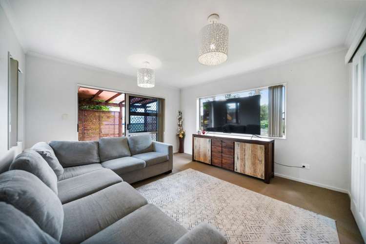 166 Princes Street West Pukekohe_8