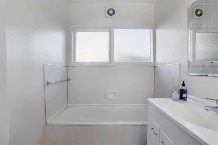 2/41 Quebec Road Milford_10