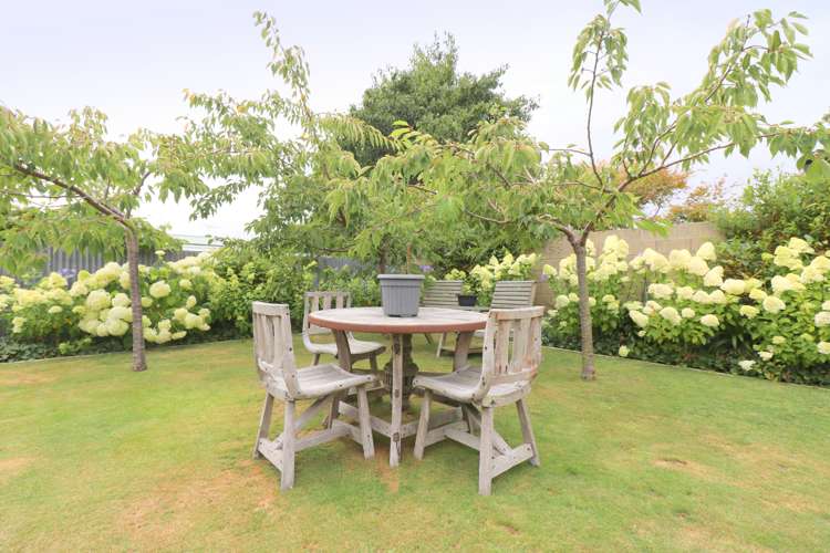 33 Stirling Street Windsor_27