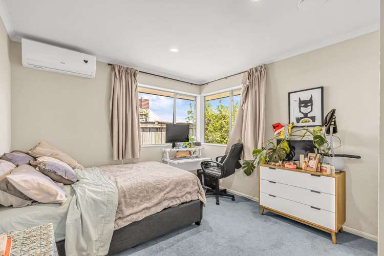 20 Cambelldon Crescent Stoke_13