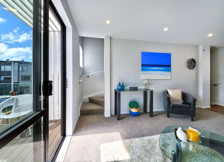 13 Glenae Lane Hobsonville_9