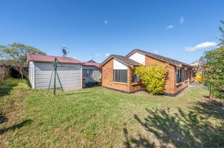 58 Aviemore Drive Highland Park_2