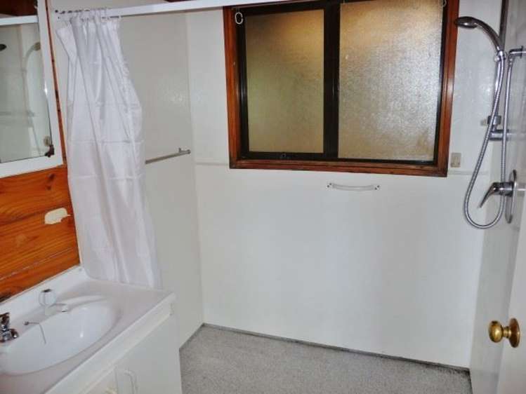 14 Cable Bay Block Road Cable Bay_13