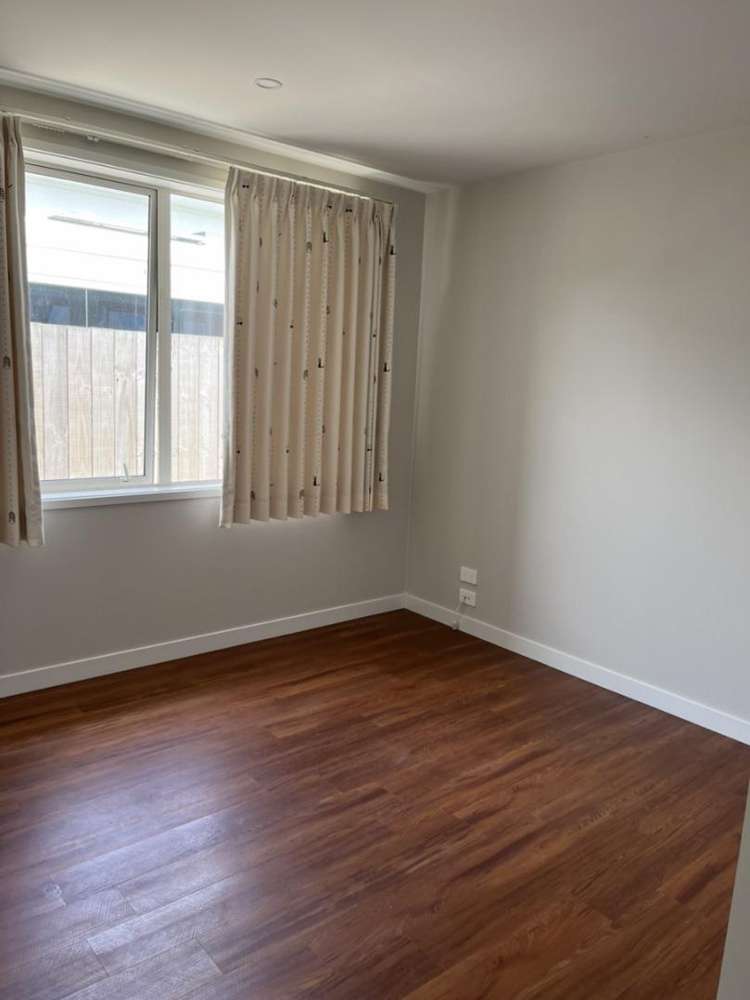 51 Saint Pauls Drive 11218_7