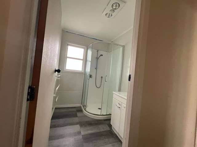 1/18 Parker Avenue New Lynn_4