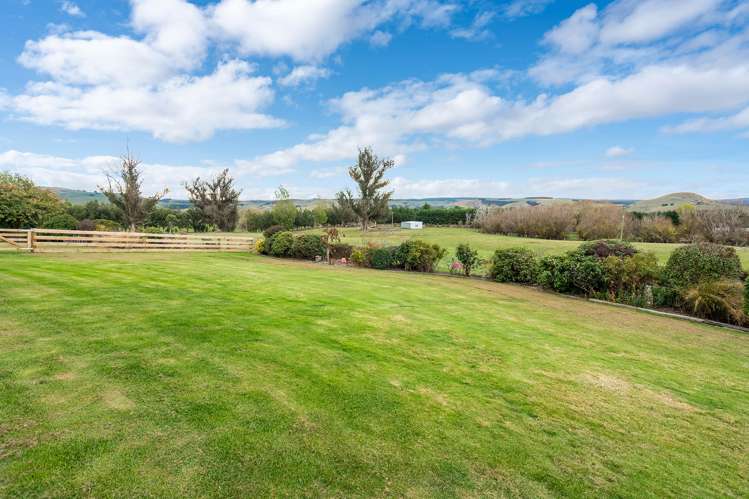 1121 Waihola Highway Waihola_21