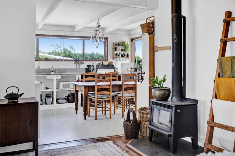 207 Egmont Street Patea_19