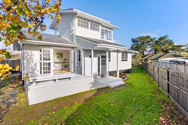 109 Edgewater Drive_1