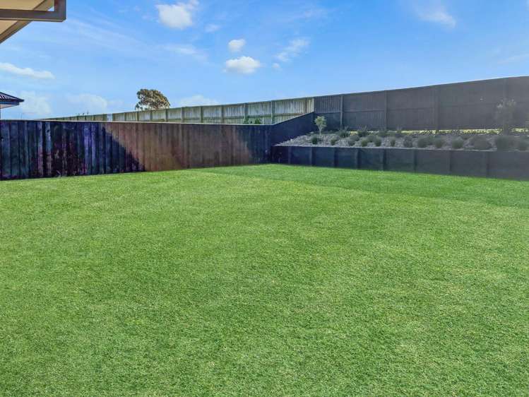 38 Greenslade Drive Lincoln_11