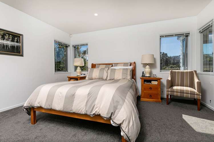 2/30 Bevyn Street Castor Bay_38