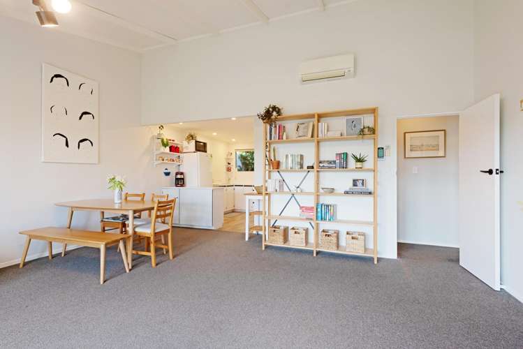 38 Voltaire Street Karori_6