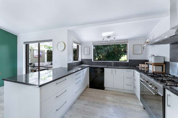 1 Mohua Street Waikanae_8