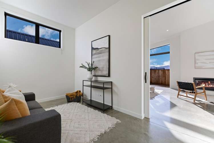 12 Till Street Jacks Point_21