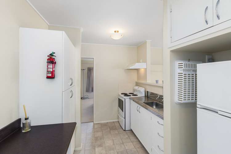 27 Rakeiora Grove Korokoro_20