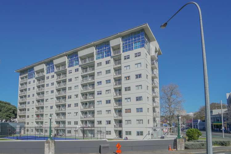 1002/8 Ronayne Street Auckland Central_17