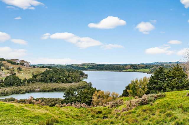 102B James Road Maungaturoto_1