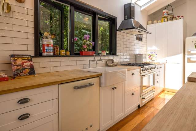 12 Waiata Road Onetangi_3