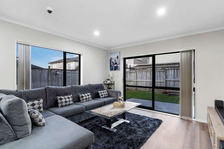 17 Shandon Street Flat Bush_6