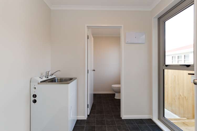 2 Flint Street Milson_14