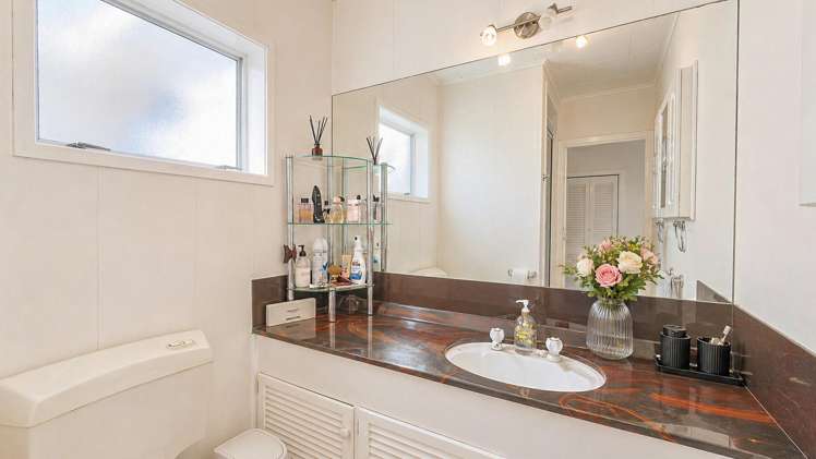 112 Kuranui Street Thames_12