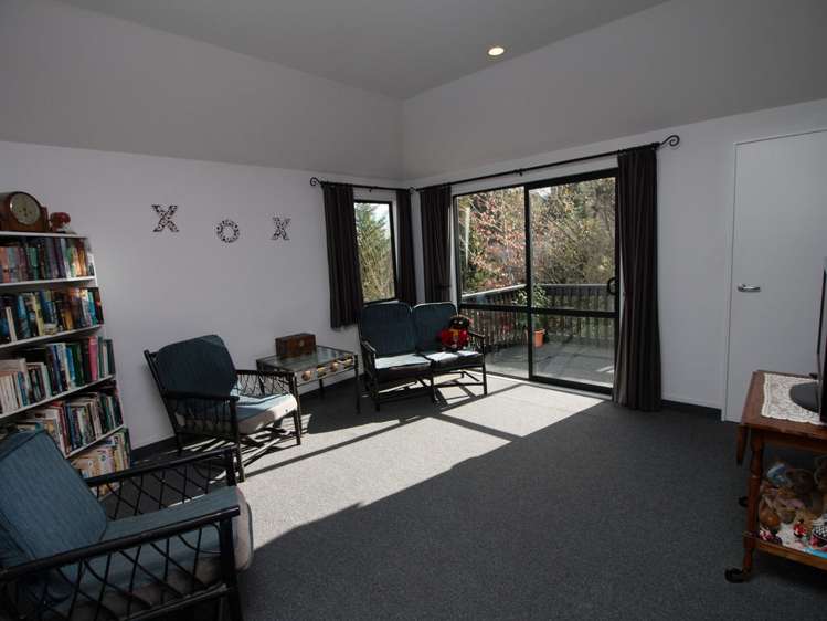 57 Greenwood Road Havelock North_23