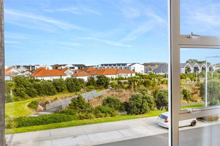 13 Frances Bryers Road Hobsonville_15