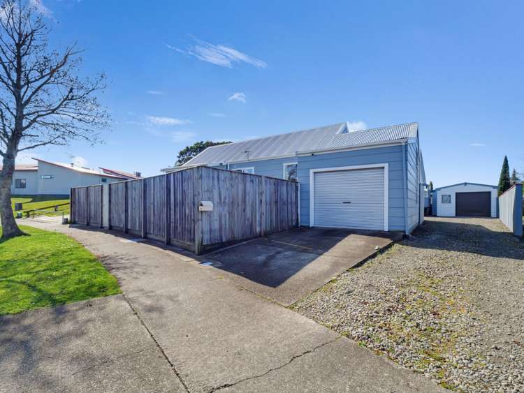 64 Rhodes Drive_1