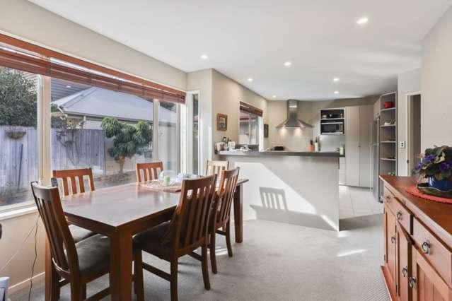 14 Len Hale Place Parklands_3