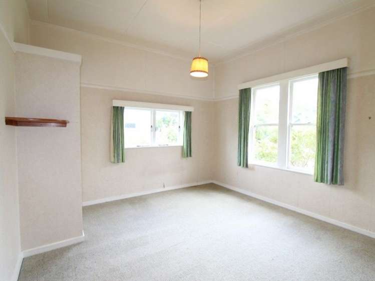 26 Tararua Street Pahiatua_7