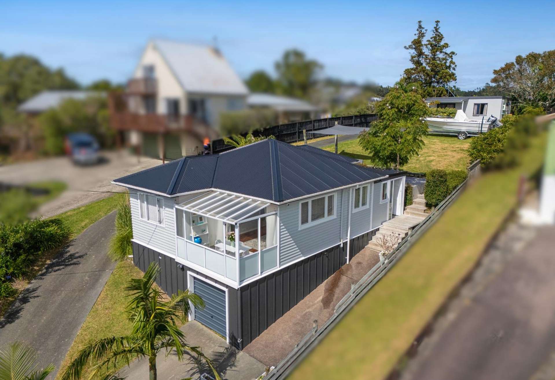 6 Kauri Road Stanmore Bay_0