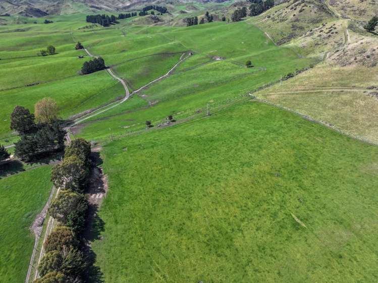 512 Karaka Road Waikari_8