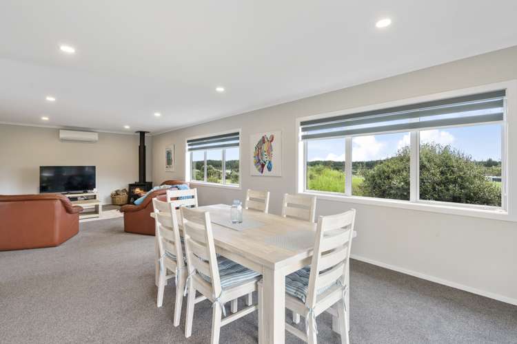 5 Te Ariki Drive Waitarere_13