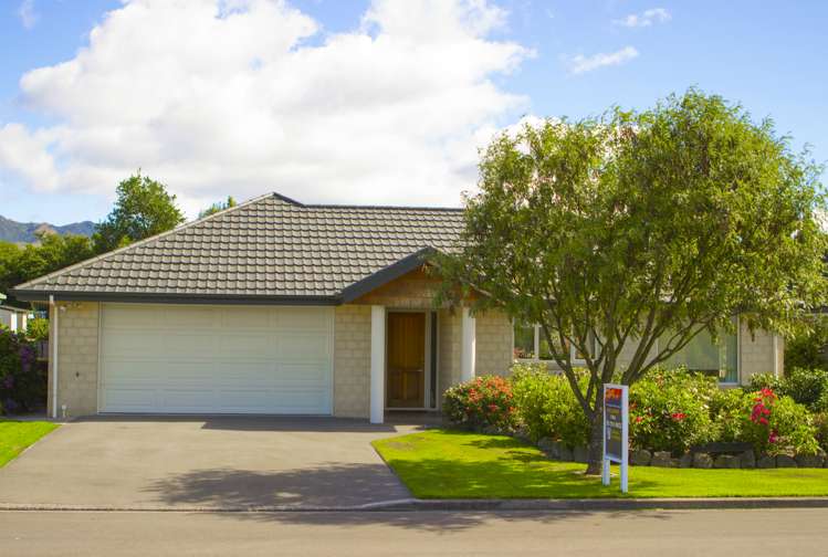 15 Kowhai Street Oxford_18