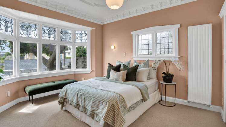 19 Baring Terrace Strandon_11