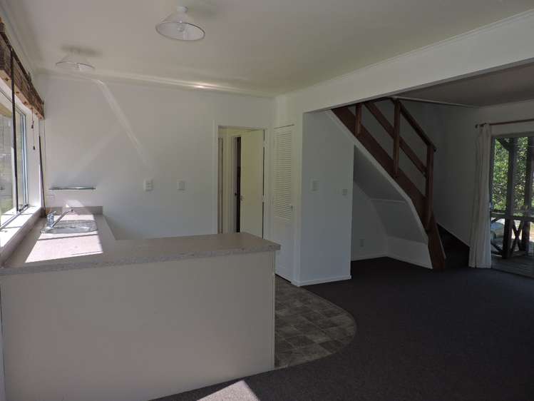 502 Thames Coast Sh25 Road Te Puru_13