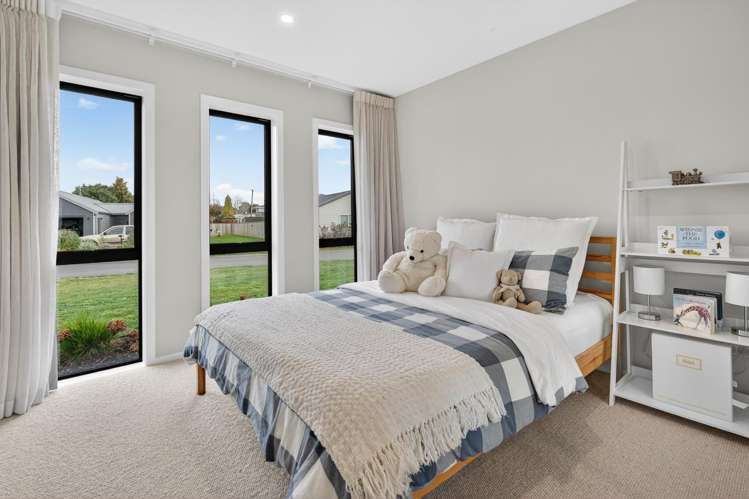 77 Miro Street Lansdowne_14
