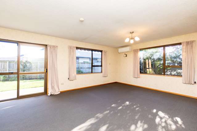 1/24 Sawtell Place Northcote_4