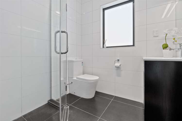 9 Gospel Heights Flat Bush_9