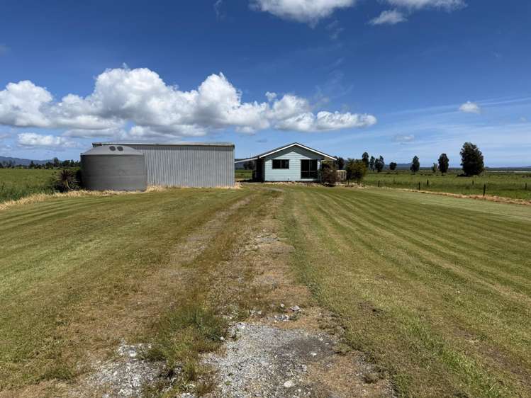 1627 Whataroa Highway Whataroa_36
