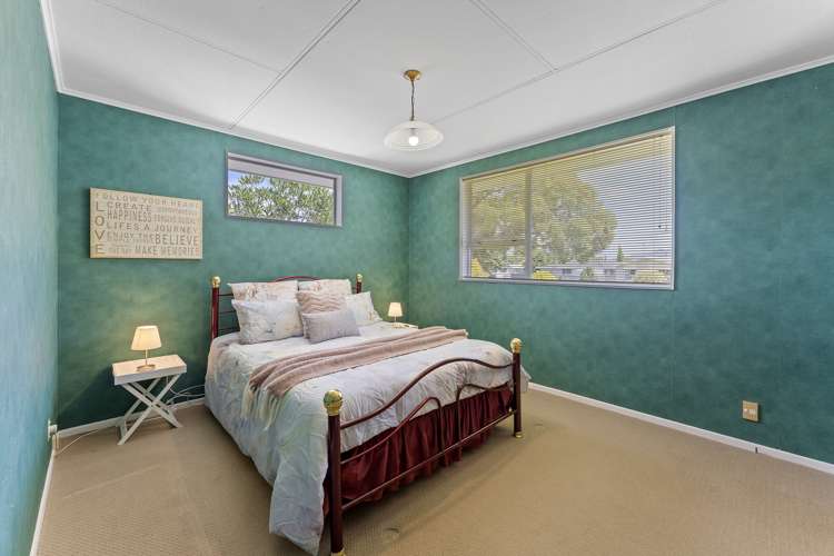 8 Nevada Grove Totara Park_12