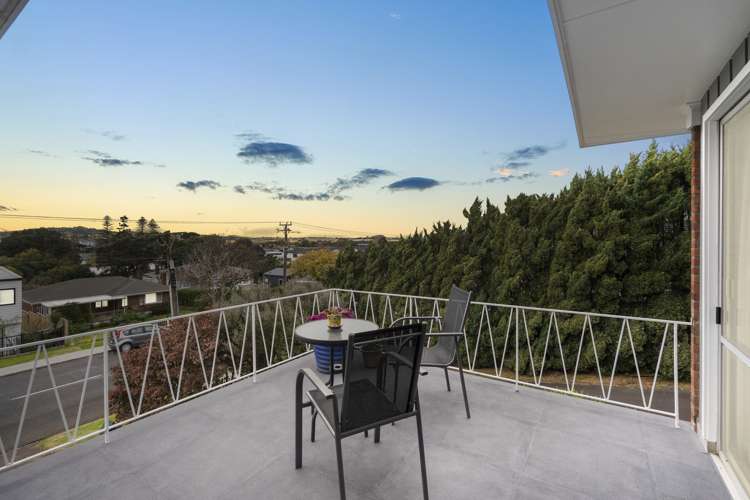 61 Taylor Road Mangere Bridge_5